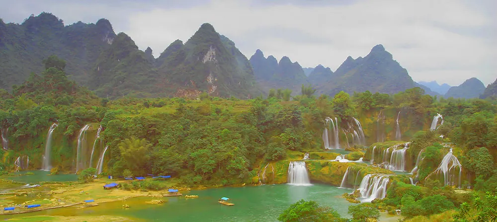 Chongzuo & Detian Waterfall 崇左德天瀑布, Guangxi